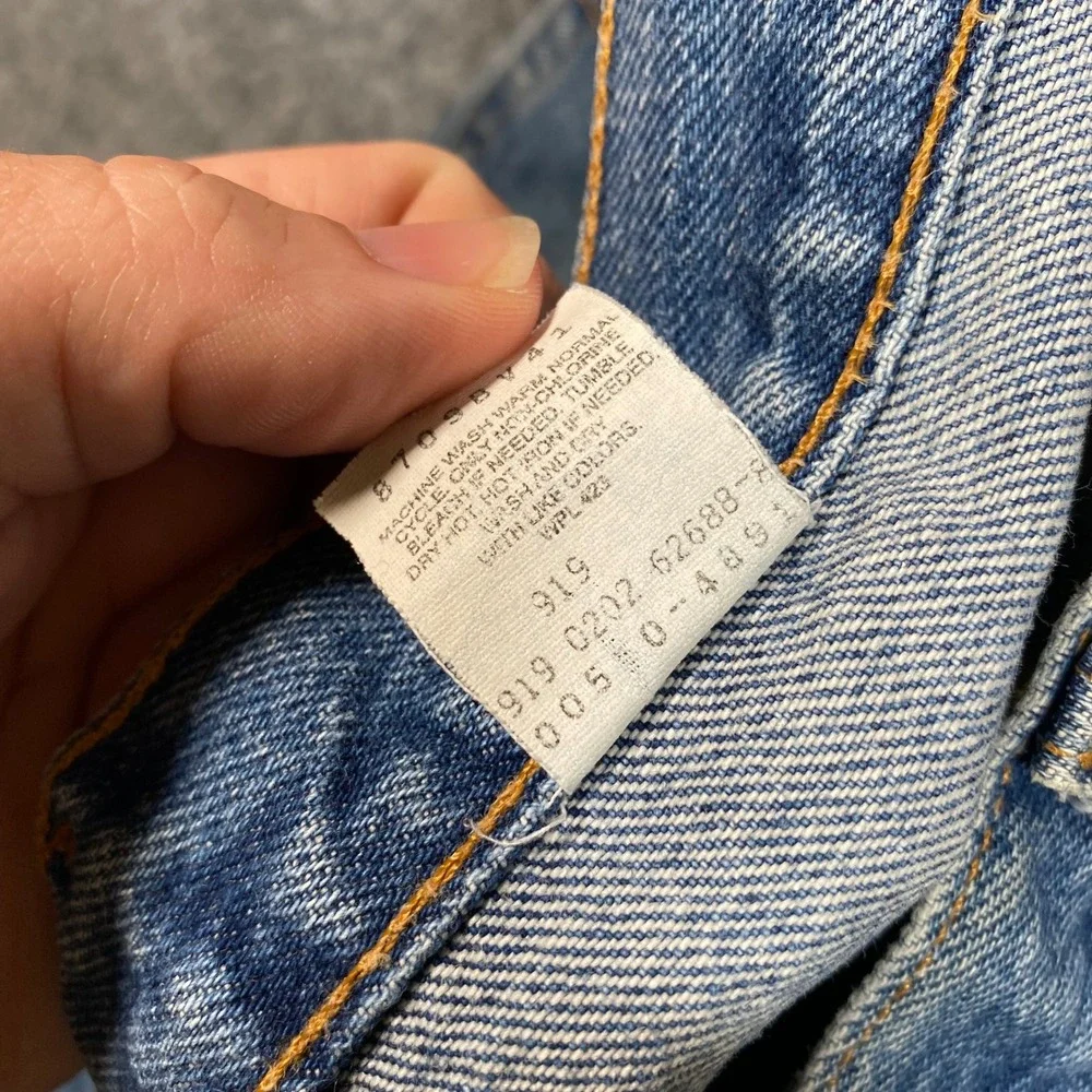 Levis 550 Vintage Relaxed Fit Tapered‎ Leg Jeans Mens 38x30 Blue Denim